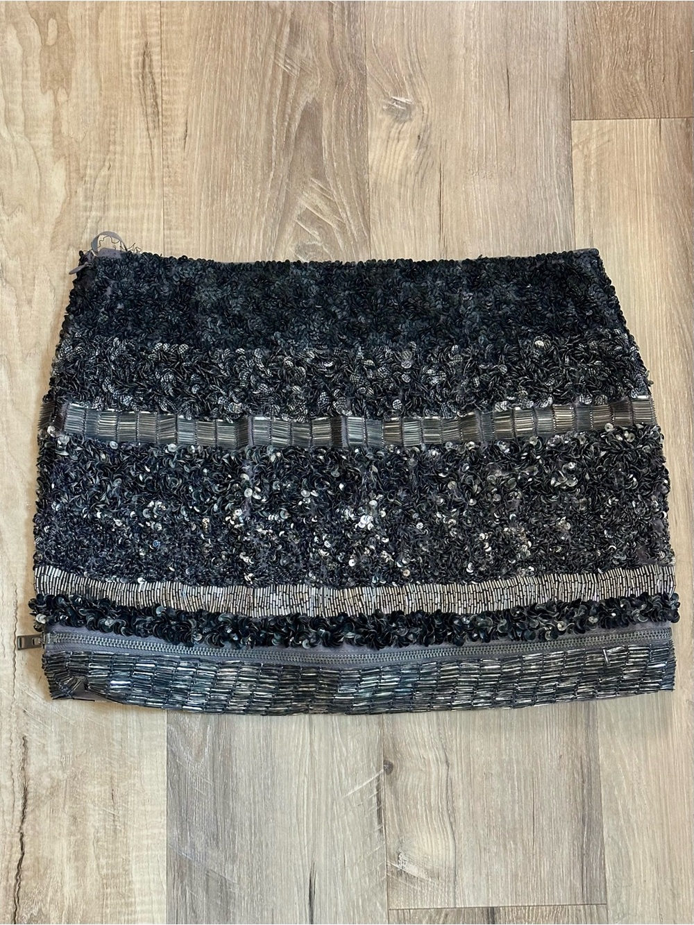 AllSaints Suzi Zip Hand Embellished Sequin Mini Skirt US 2 Black Beaded - Picture 12 of 12